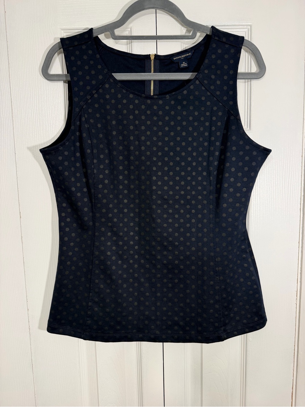 Banana Republic Polka Dot Structured Blouse Size 10 Navy
